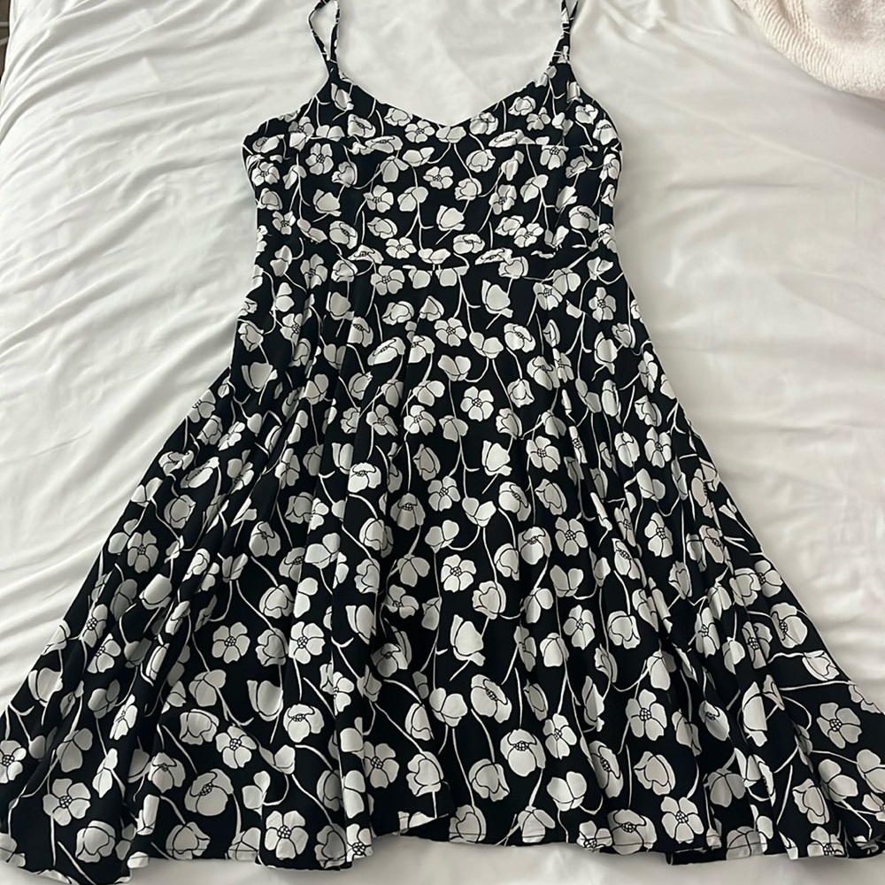 GAP Black and White Floral Dress